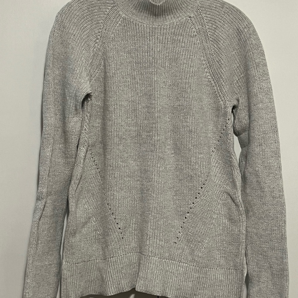 Gap Gray Women's Pointelle Sweater